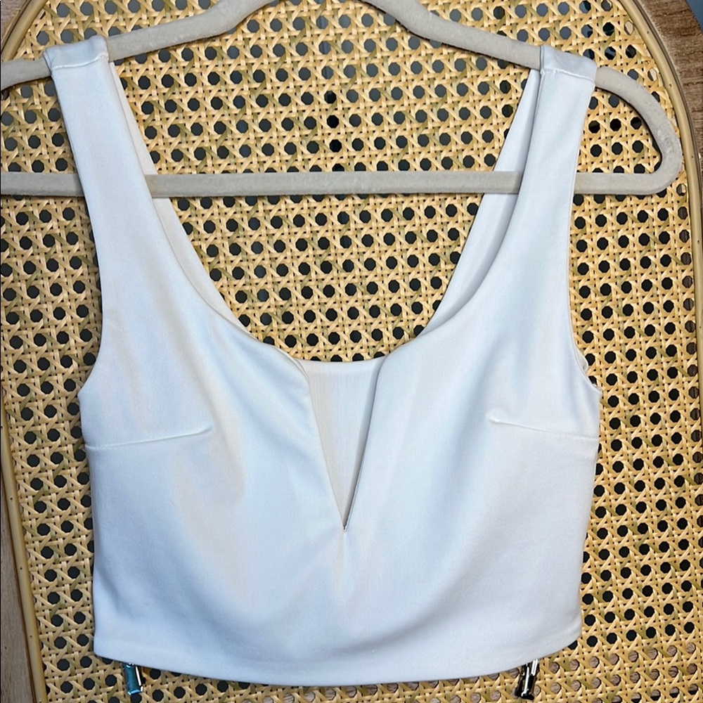 Elegant White Sleeveless Top